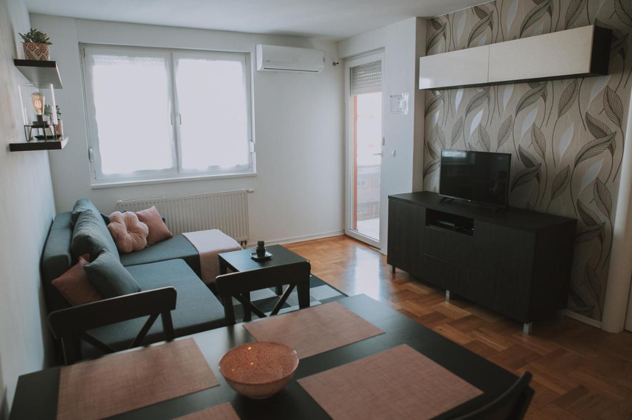 Apartment Nika, Arena Zagreb Exteriör bild